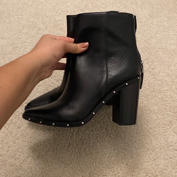 Boots - Picture 2 of 4